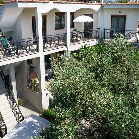 شقة Aura House *