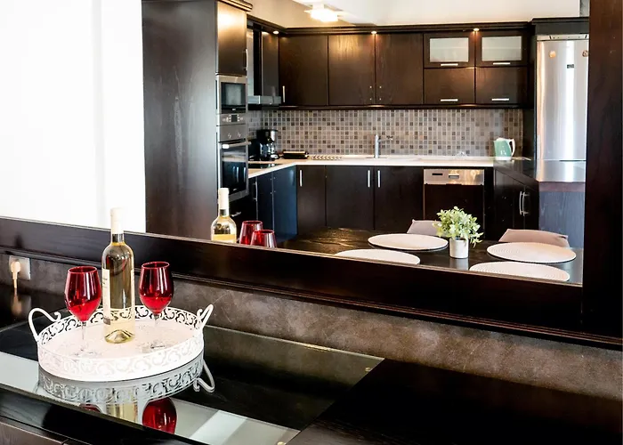 Aura House شقة *