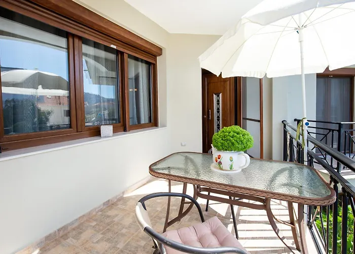 شقة Aura House بوتوس