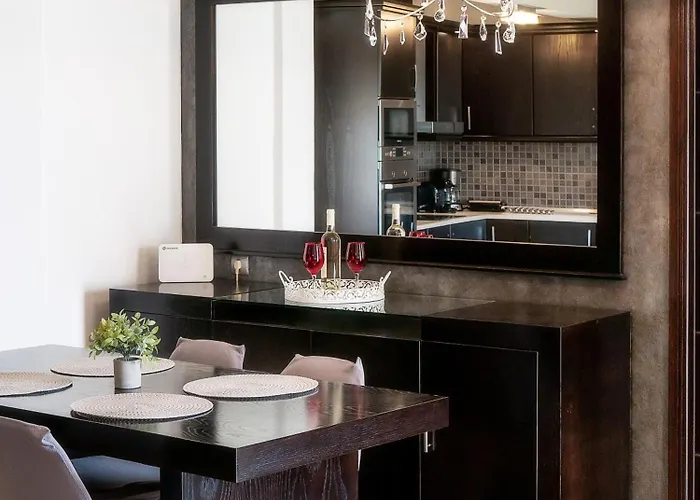 Aura House شقة *
