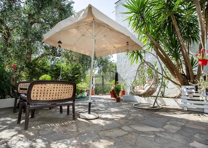 شقة Aura House