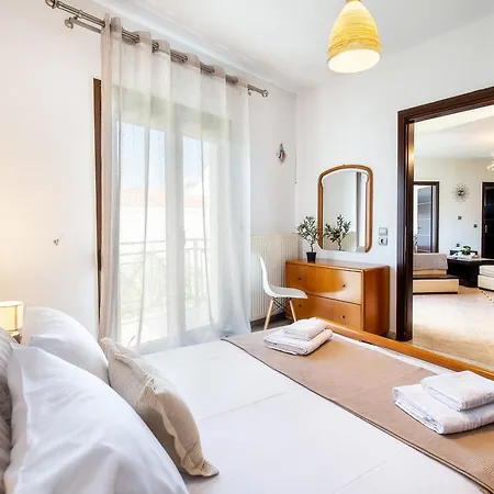 Aura House Apartment *