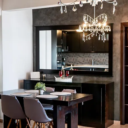 Apartment Aura House Potos