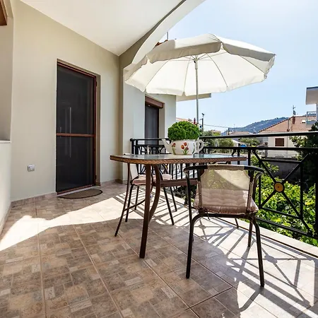 Aura House * Potos
